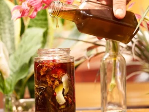 GRUhaSutram Natural & Nourishing Herbal Hair oil