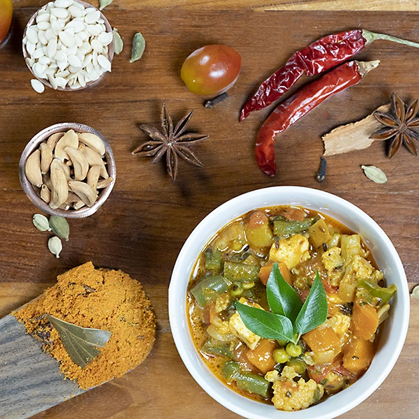 GRUhaSutram Rich & Tangy North Indian Red Gravy mix