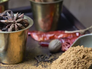 GRUhaSutram Warm Fresh Garam Masala